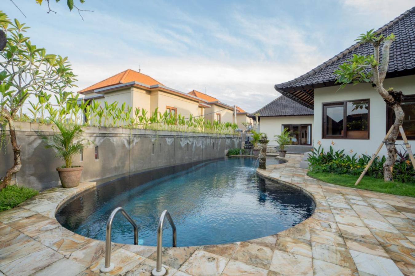 Oma Ubud Bagian luar foto