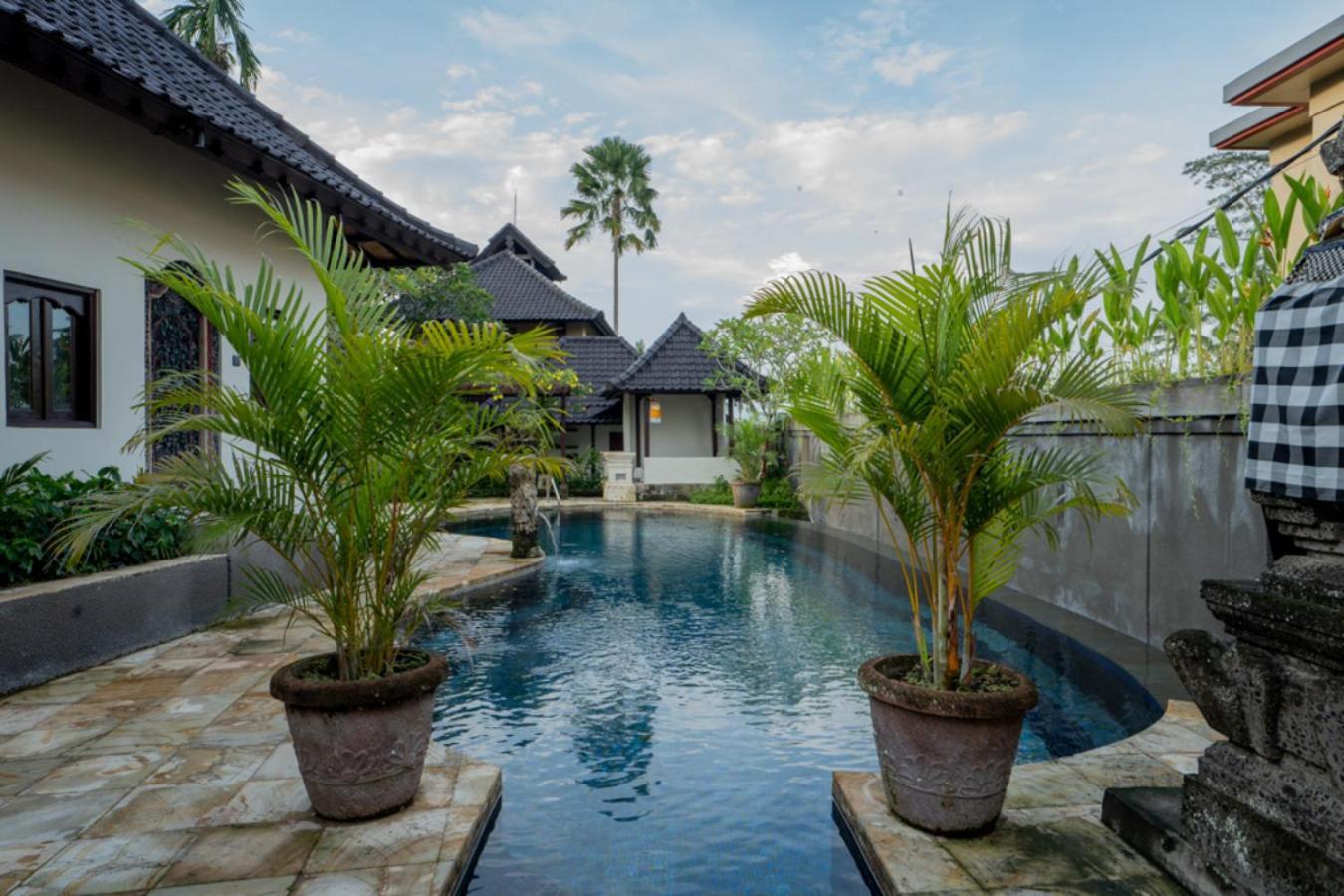 Oma Ubud Bagian luar foto